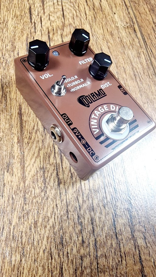 DOLAMO D11 VINTAGE DISTORTION GUITAR EFFECTS PEDAL