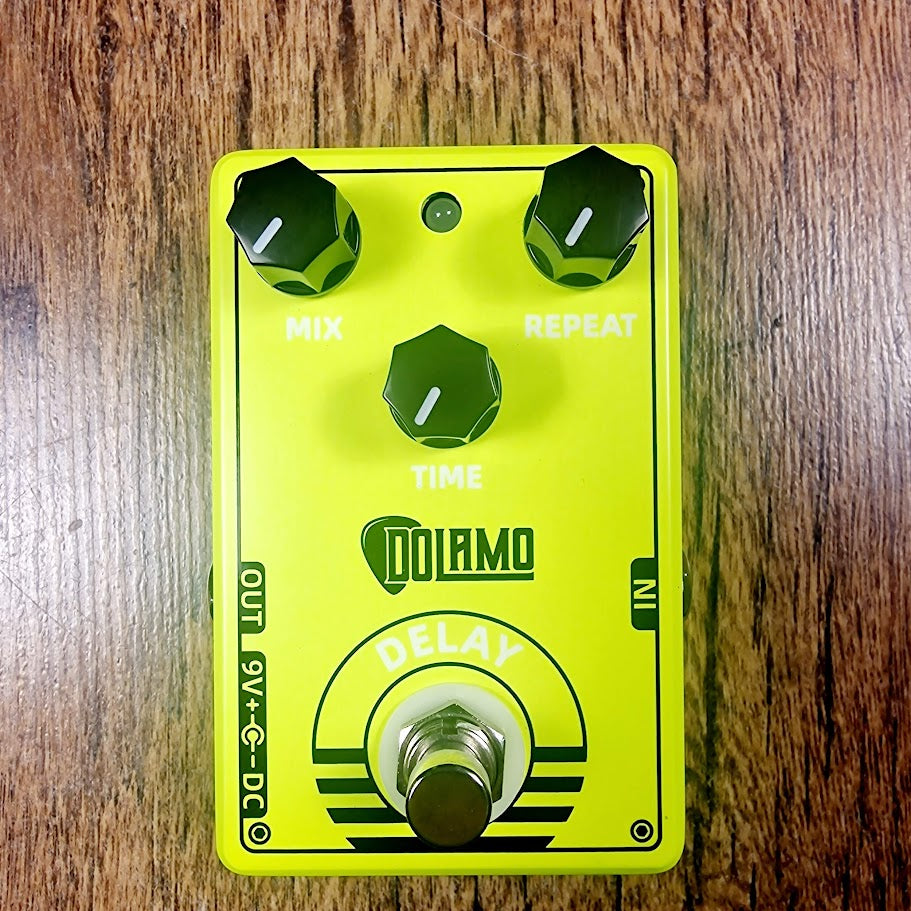 DOLAMO DELAY GUITAR EFFECTS PEDAL