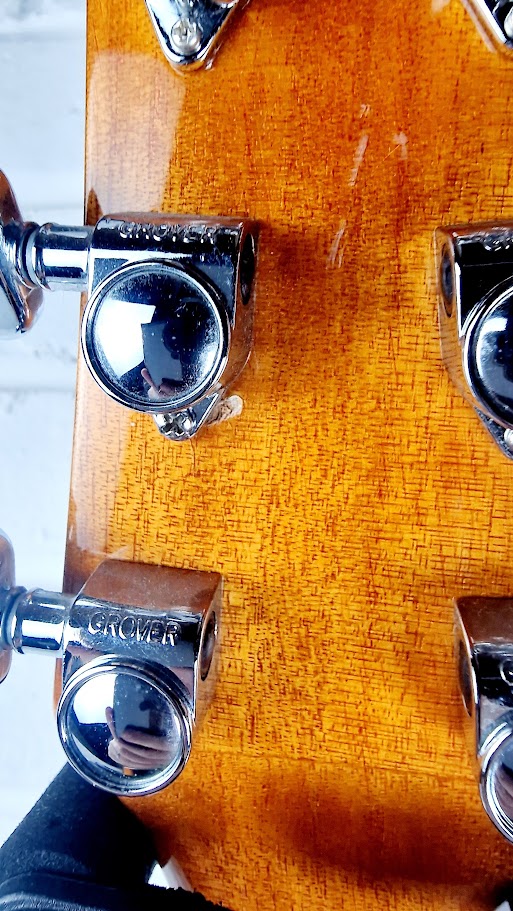 TURNER 65VS VINTAGE SUNBURST JUMBO ACOUSTIC GUITAR