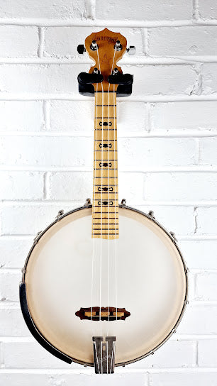 DEERING GOODTIME CONCERT BANJO UKULELE