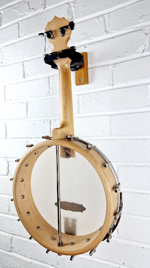 DEERING GOODTIME CONCERT BANJO UKULELE