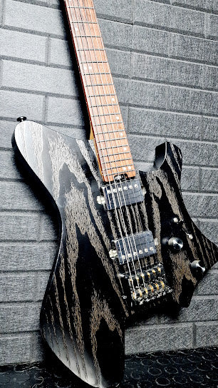 EART GW2 SOLID BLACK HEADLESS ELECTRIC GUITAR