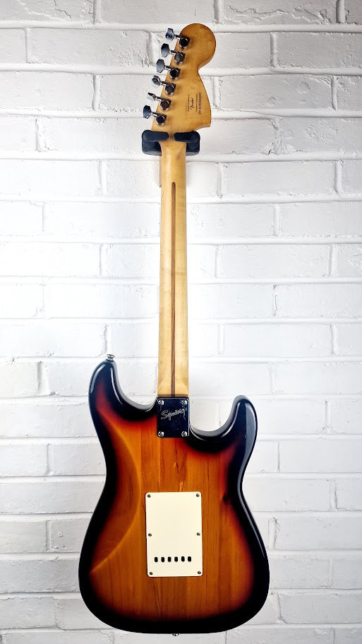 SQUIER STRATOCASTER 2004 INDONESIA SUNBURST LEFT HANDED ELECTRIC GUITAR