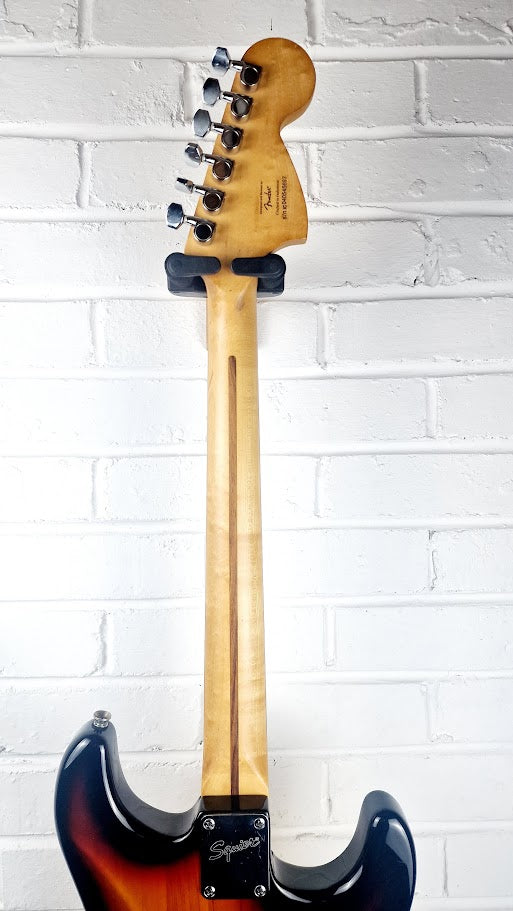 SQUIER STRATOCASTER 2004 INDONESIA SUNBURST LEFT HANDED ELECTRIC GUITAR