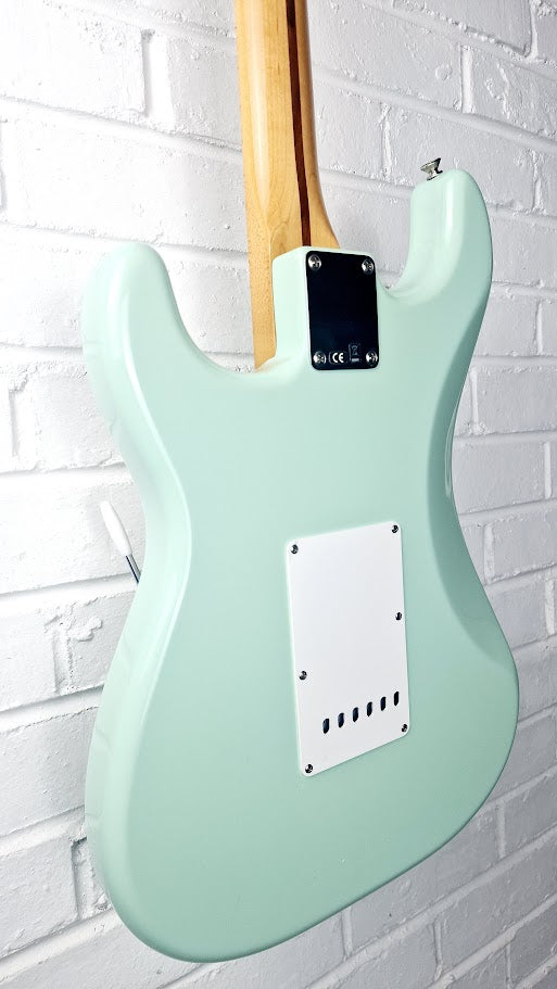 FENDER CLASSIC SERIES 50'S STRATOCASTER SEA FOAM GREEN 2013