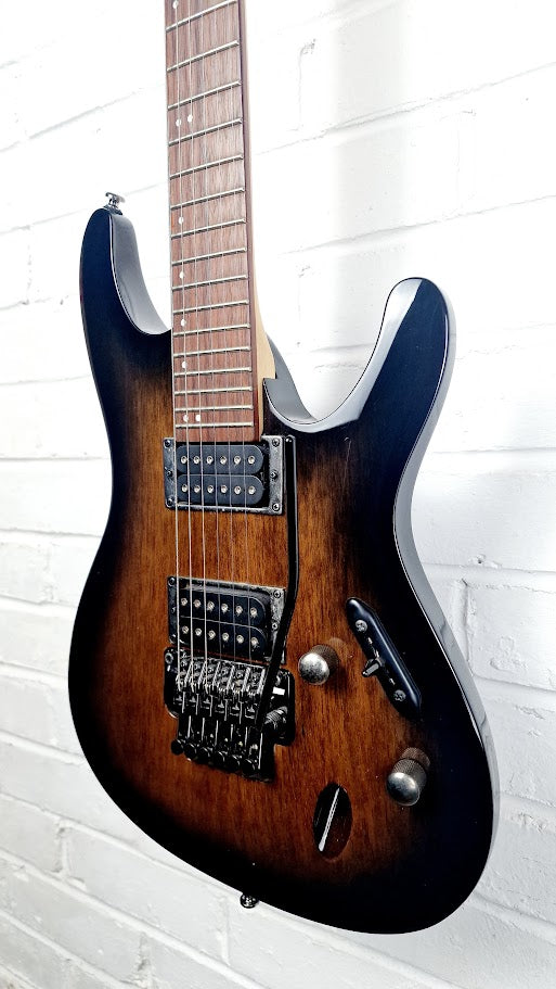 IBANEZ S520 TRANSPARENT BLACK SUNBURST ELECTRIC GUITAR