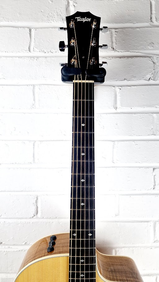 TAYLOR 214CE-K DLX ELECTRO ACOUSTIC GUITAR + TAYLOR HARD CASE