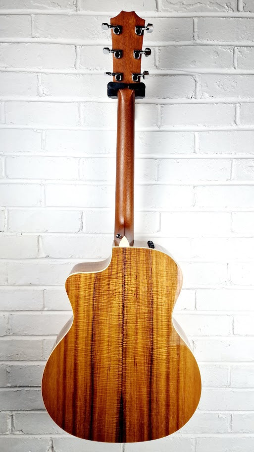 TAYLOR 214CE-K DLX ELECTRO ACOUSTIC GUITAR + TAYLOR HARD CASE