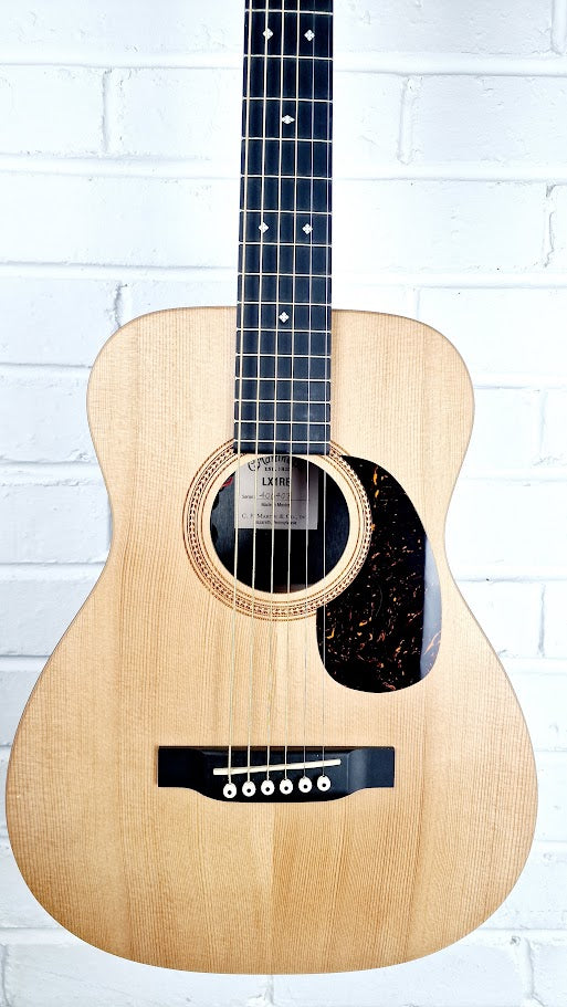 MARTIN LX1RE LITTLE MARTIN ELECTRO ACOUSTIC GUITAR