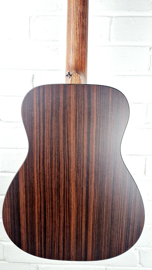 MARTIN LX1RE LITTLE MARTIN ELECTRO ACOUSTIC GUITAR