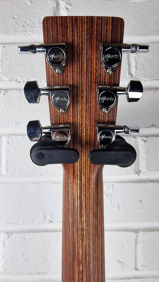 MARTIN LX1RE LITTLE MARTIN ELECTRO ACOUSTIC GUITAR