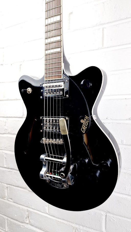 GRETSCH STREAMLINER G2655T BIGSBY BLACK ELECTRIC GUITAR + HARD CASE