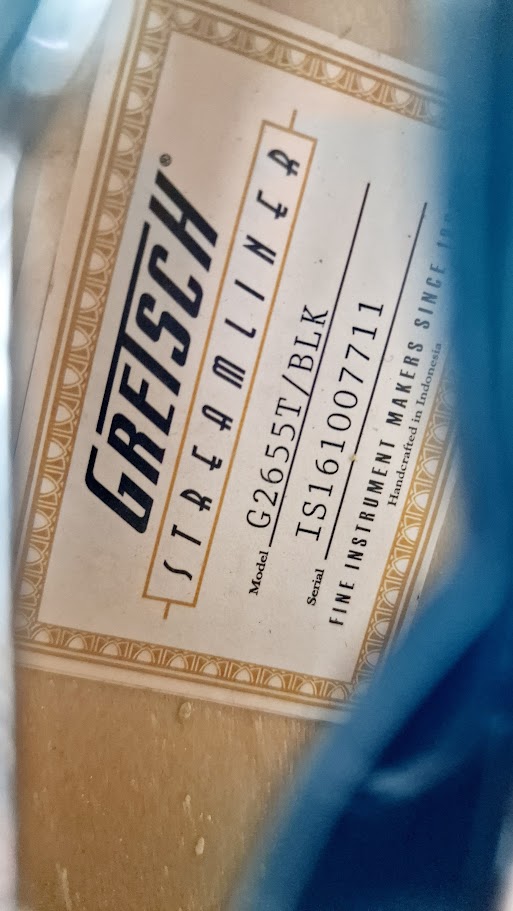 GRETSCH STREAMLINER G2655T BIGSBY BLACK ELECTRIC GUITAR + HARD CASE