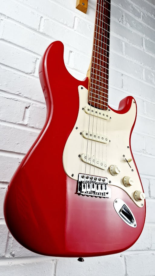 STRATOCASTER PARTSCASTER RED ELECTRIC GUITAR #001