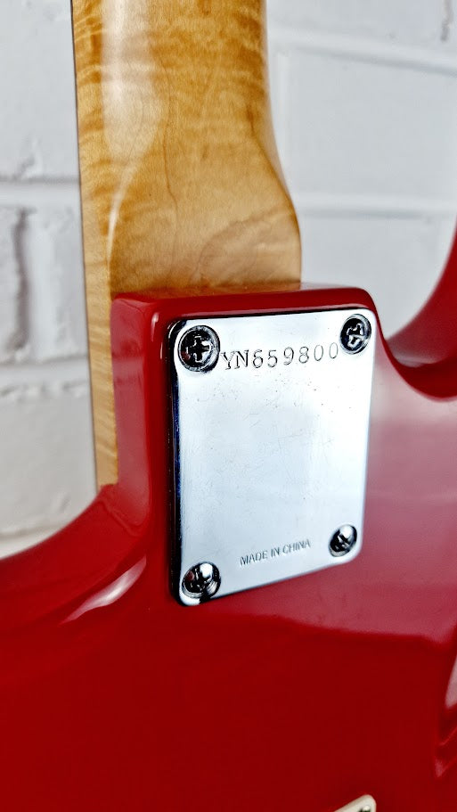 STRATOCASTER PARTSCASTER RED ELECTRIC GUITAR #001