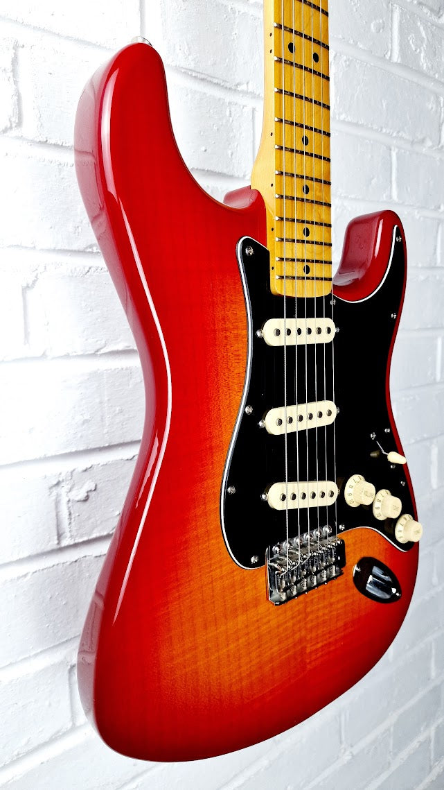 STRATOCASTER PARTSCASTER RED BURST ELECTRIC GUITAR #005