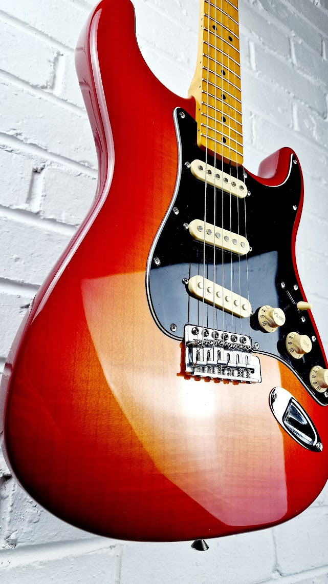 STRATOCASTER PARTSCASTER RED BURST ELECTRIC GUITAR #005