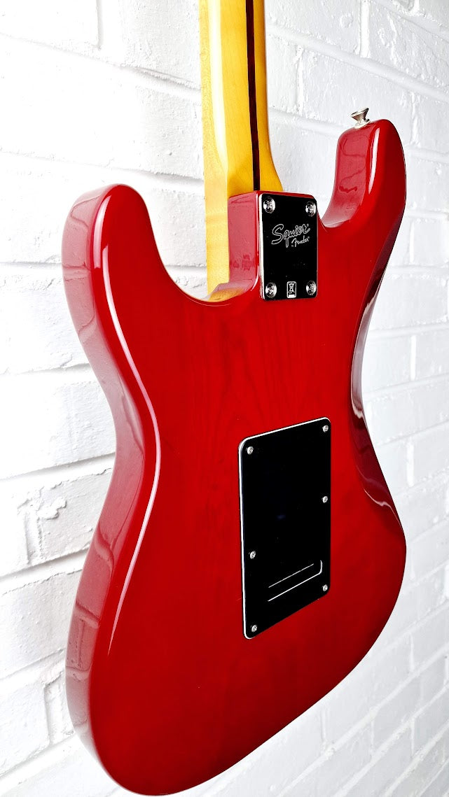 STRATOCASTER PARTSCASTER RED BURST ELECTRIC GUITAR #005
