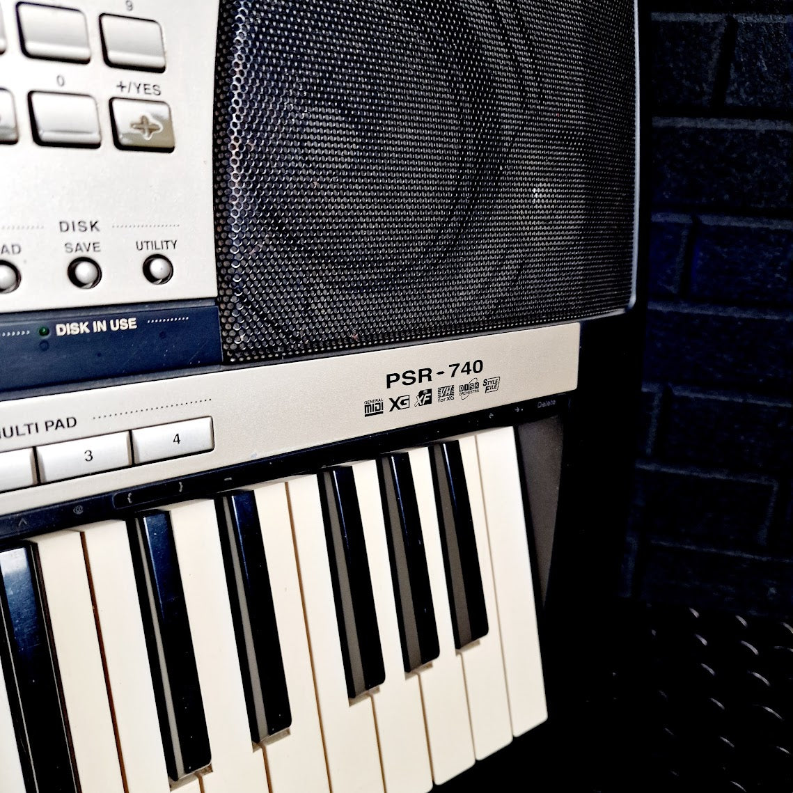 YAMAHA PSR740 61 KEY ARRANGER KEYBOARD **SPARES/REPAIR**