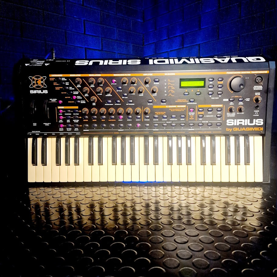 QUASIMIDI SIRIUS 49 Key Synthesizer **FAULTY / SPARES REPAIR**