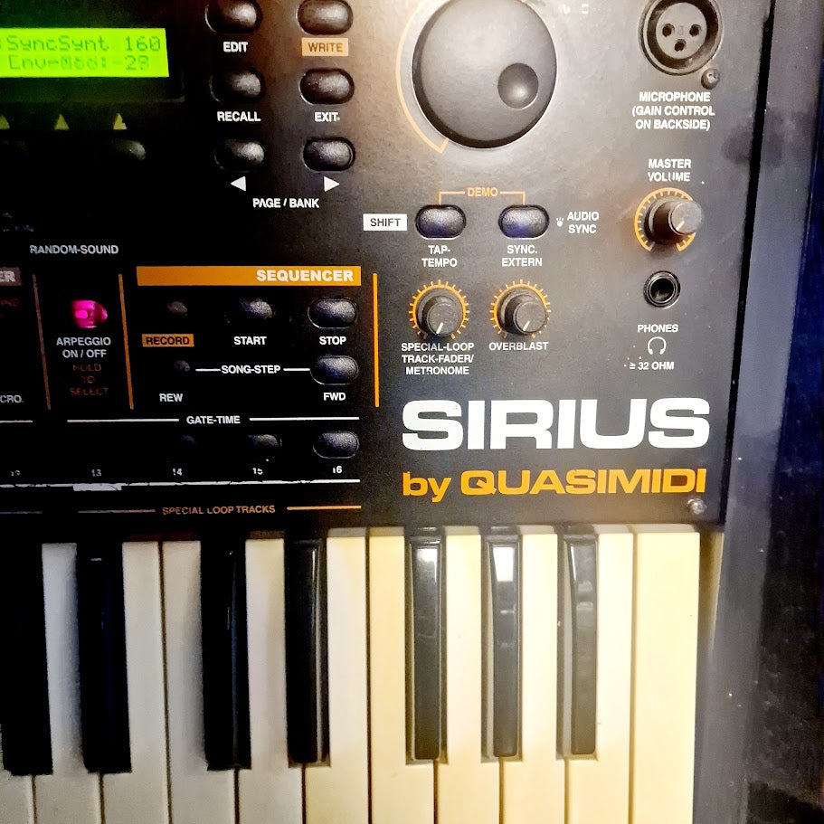 QUASIMIDI SIRIUS 49 Key Synthesizer **FAULTY / SPARES REPAIR**