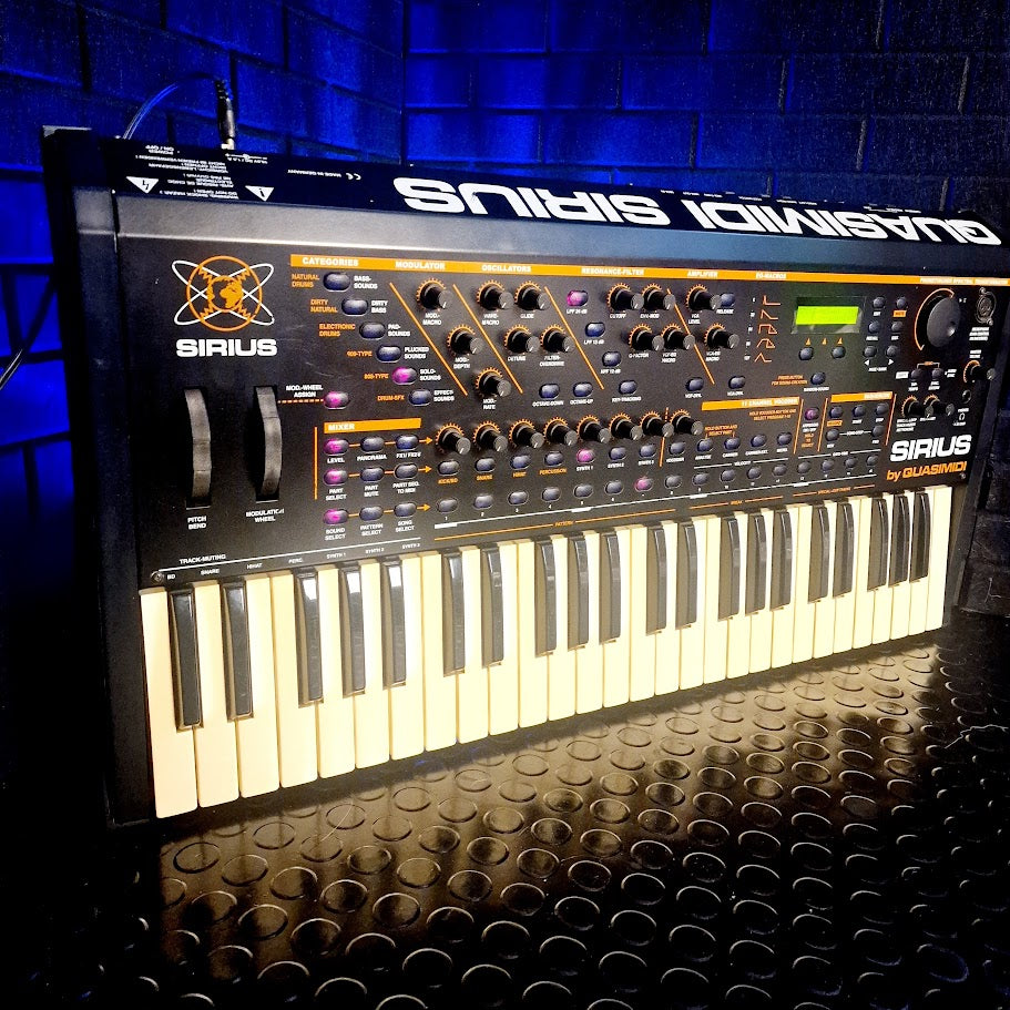 QUASIMIDI SIRIUS 49 Key Synthesizer **FAULTY / SPARES REPAIR**