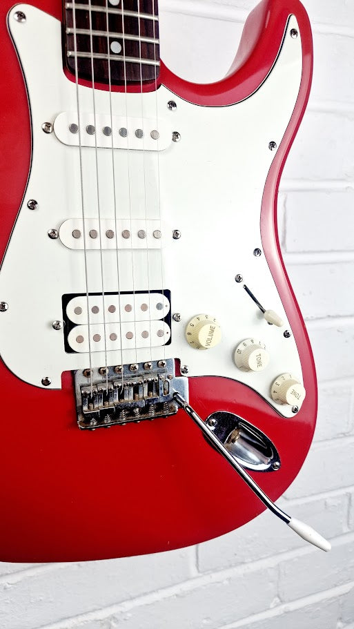 SUNN MUSTANG HSS CHERRY RED ELECTRIC GUITAR