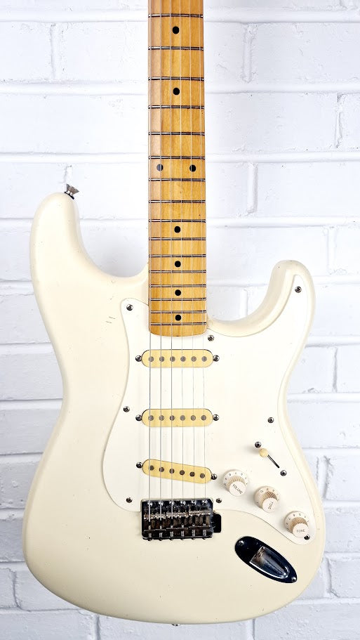 SQUIER STRATOCASTER 1987 KOREAN OLYMPIC WHITE GUITAR **SPARES/REPAIRS**