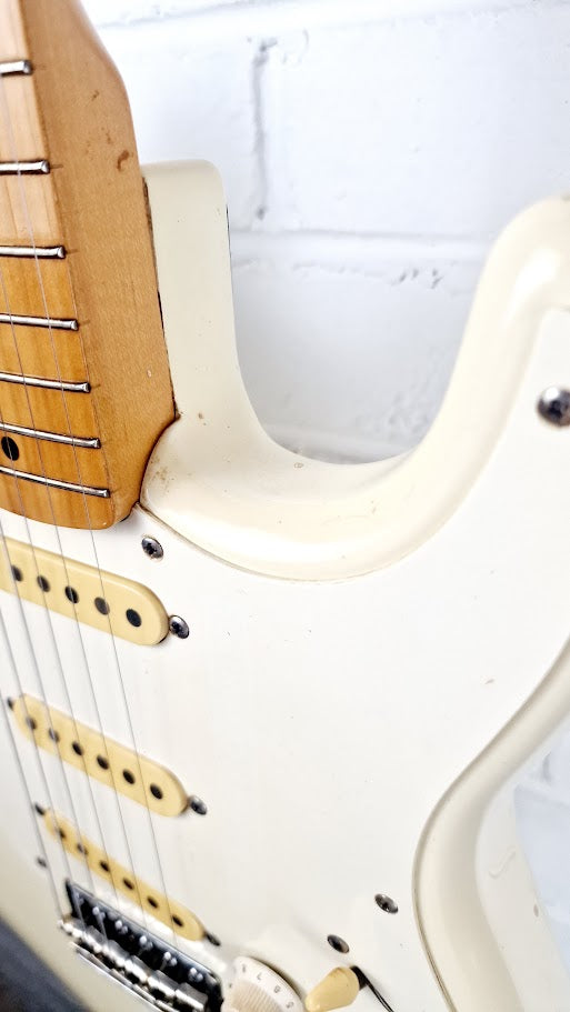 SQUIER STRATOCASTER 1987 KOREAN OLYMPIC WHITE GUITAR **SPARES/REPAIRS**