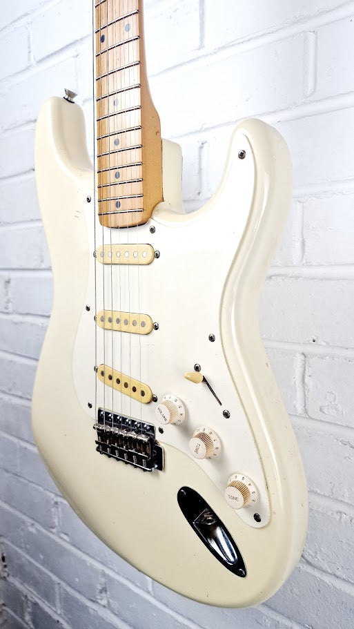 SQUIER STRATOCASTER 1987 KOREAN OLYMPIC WHITE GUITAR **SPARES/REPAIRS**