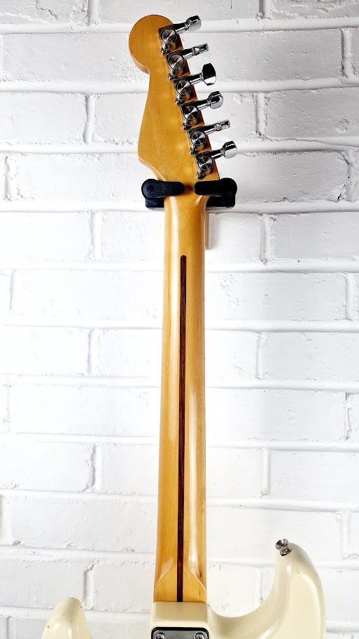 SQUIER STRATOCASTER 1987 KOREAN OLYMPIC WHITE GUITAR **SPARES/REPAIRS**