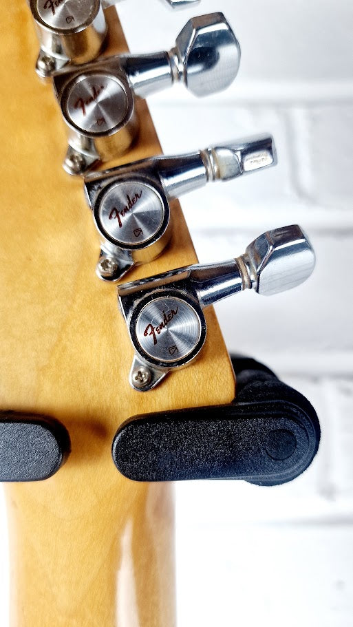 SQUIER STRATOCASTER 1987 KOREAN OLYMPIC WHITE GUITAR **SPARES/REPAIRS**