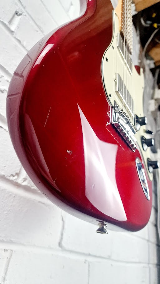 FENDER BLACKTOP STRATOCASTER 2010 HH CANDY APPLE RED ELECTRIC GUITAR