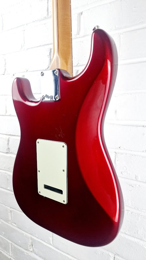 FENDER BLACKTOP STRATOCASTER 2010 HH CANDY APPLE RED ELECTRIC GUITAR