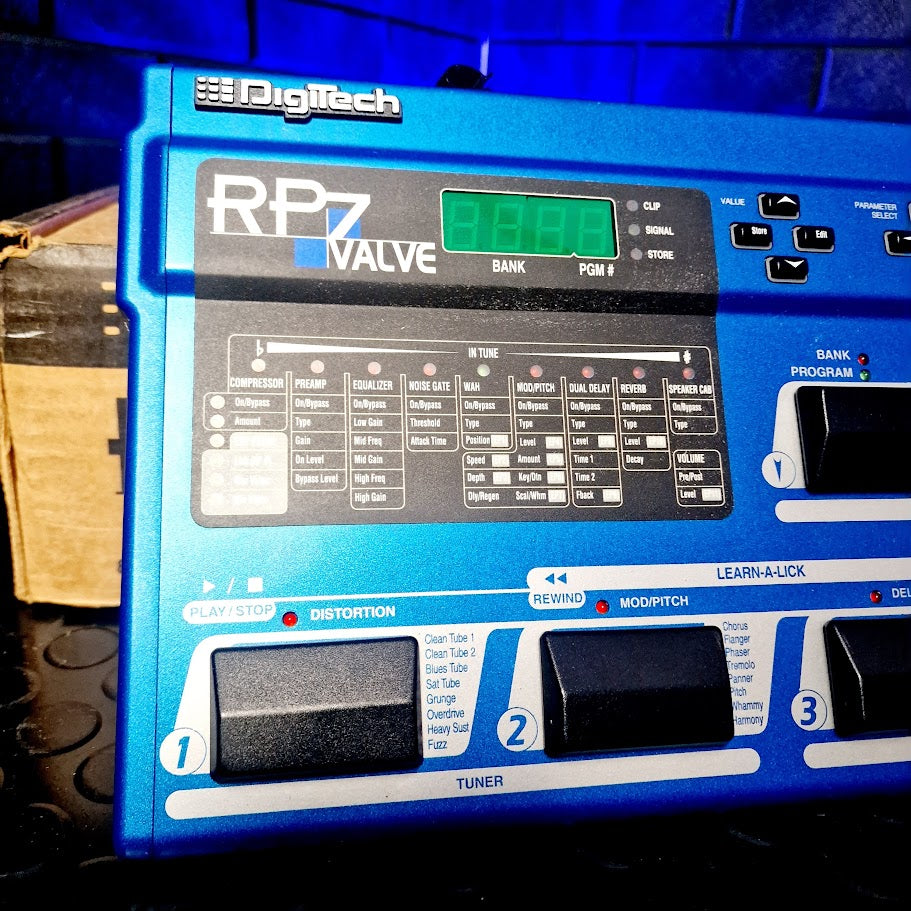 DIGITECH RP7 VALVE TUBE PREAMP EFFECTS PROCESSOR