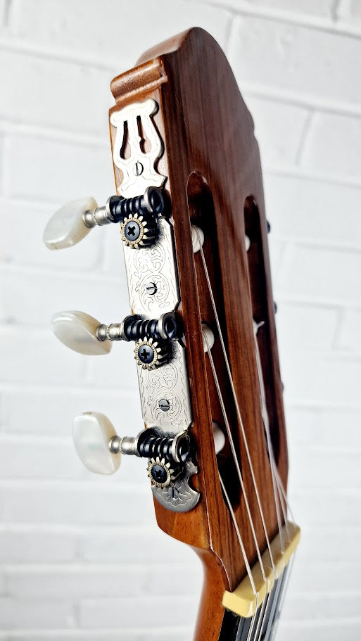 RAIMUNDO 128 SPANISH CLASSICAL GUITAR