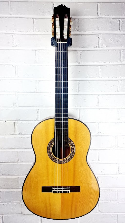 YAMAHA CG201S NATURAL CLASSICAL GUITAR