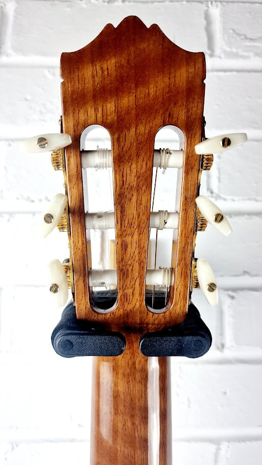 YAMAHA CG201S NATURAL CLASSICAL GUITAR