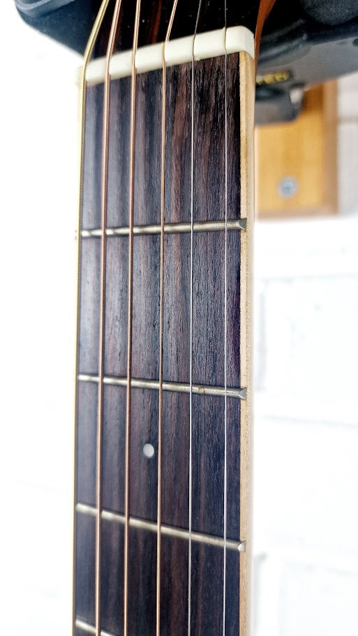 TANGLEWOOD DBT DLX SFCE EB ELECTRO ACOUSTIC GUITAR + CASE