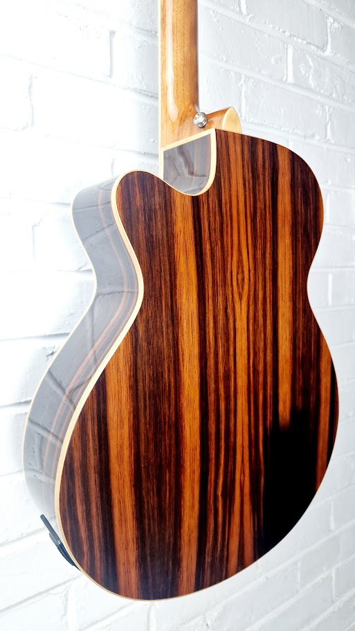 TANGLEWOOD DBT DLX SFCE EB ELECTRO ACOUSTIC GUITAR + CASE