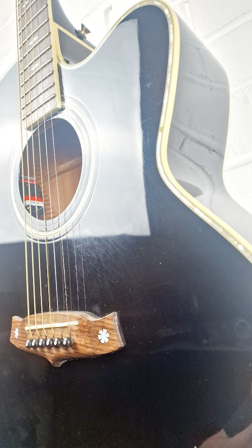 TANGLEWOOD TW59BK DLXE SUNDANCE PRO DELUXE BLACK ELECTRO ACOUSTIC GUITAR