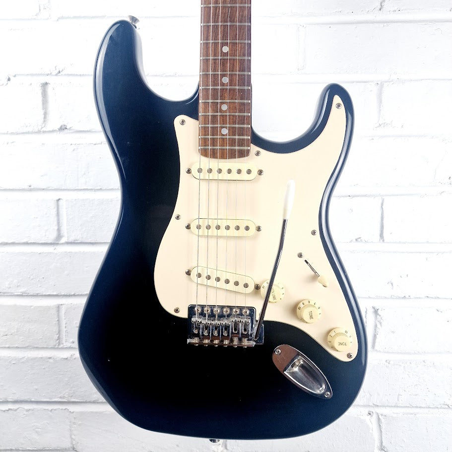 SQUIER STRAT BLACK 1996 50TH ANNIVERSARY ELECTRIC GUITAR