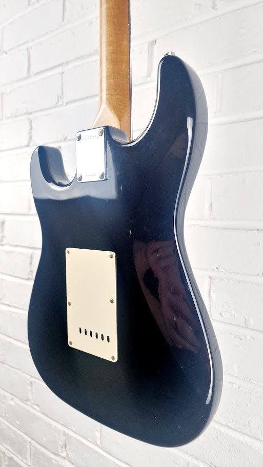 SQUIER STRAT BLACK 1996 50TH ANNIVERSARY ELECTRIC GUITAR