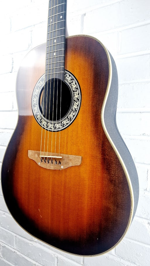 OVATION BALLADEER MODEL 1111 BOWLBACK SUNBURST ACOUSTIC GUITAR