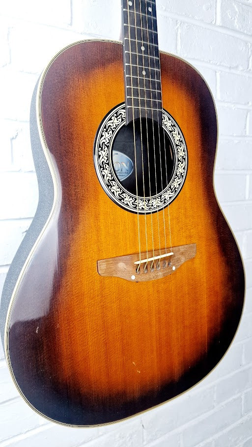 OVATION BALLADEER MODEL 1111 BOWLBACK SUNBURST ACOUSTIC GUITAR