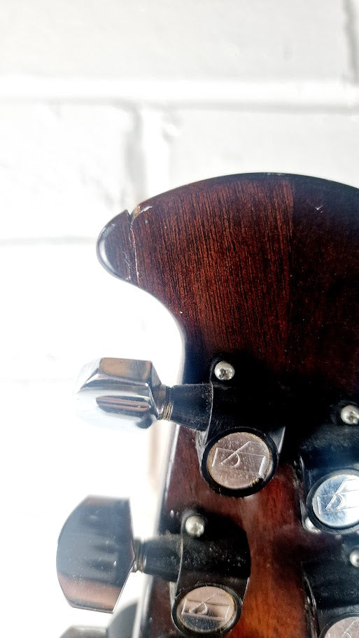 OVATION BALLADEER MODEL 1111 BOWLBACK SUNBURST ACOUSTIC GUITAR