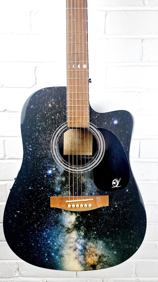 LINDO GALAXY ELECTRO ACOUSTIC GUITAR