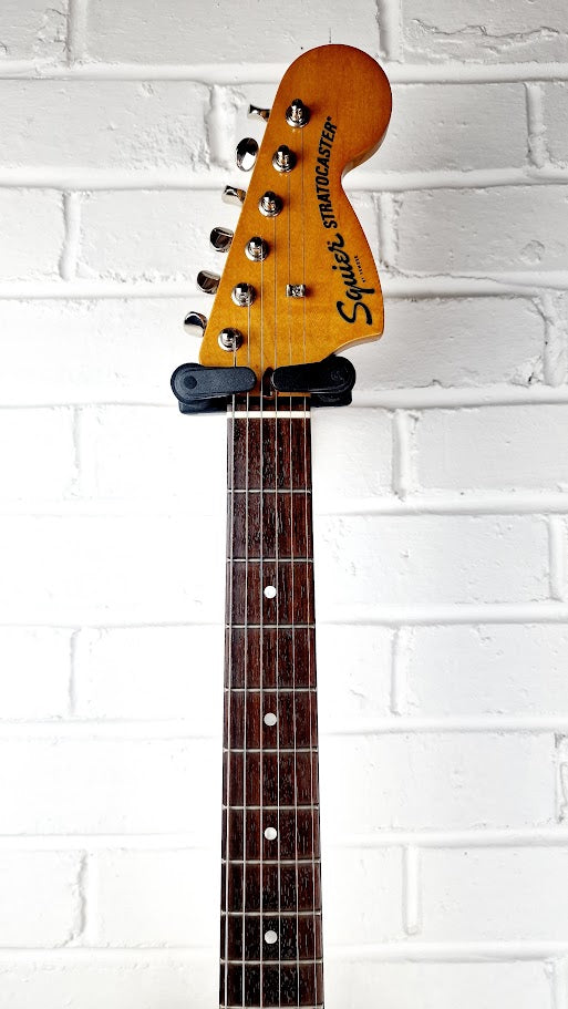 SQUIER STRATOCASTER ELECTRIC GUITAR VINTAGE WHITE WITH GUYKER LOCKING TUNERS