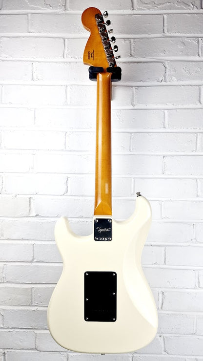 SQUIER STRATOCASTER ELECTRIC GUITAR VINTAGE WHITE WITH GUYKER LOCKING TUNERS