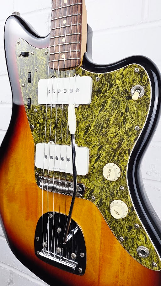 SQUIER JAZZMASTER VINTAGE MODIFIED SUNBURST ELECTRIC GUITAR